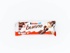 Kinder Bueno Chocolate Bar 43g